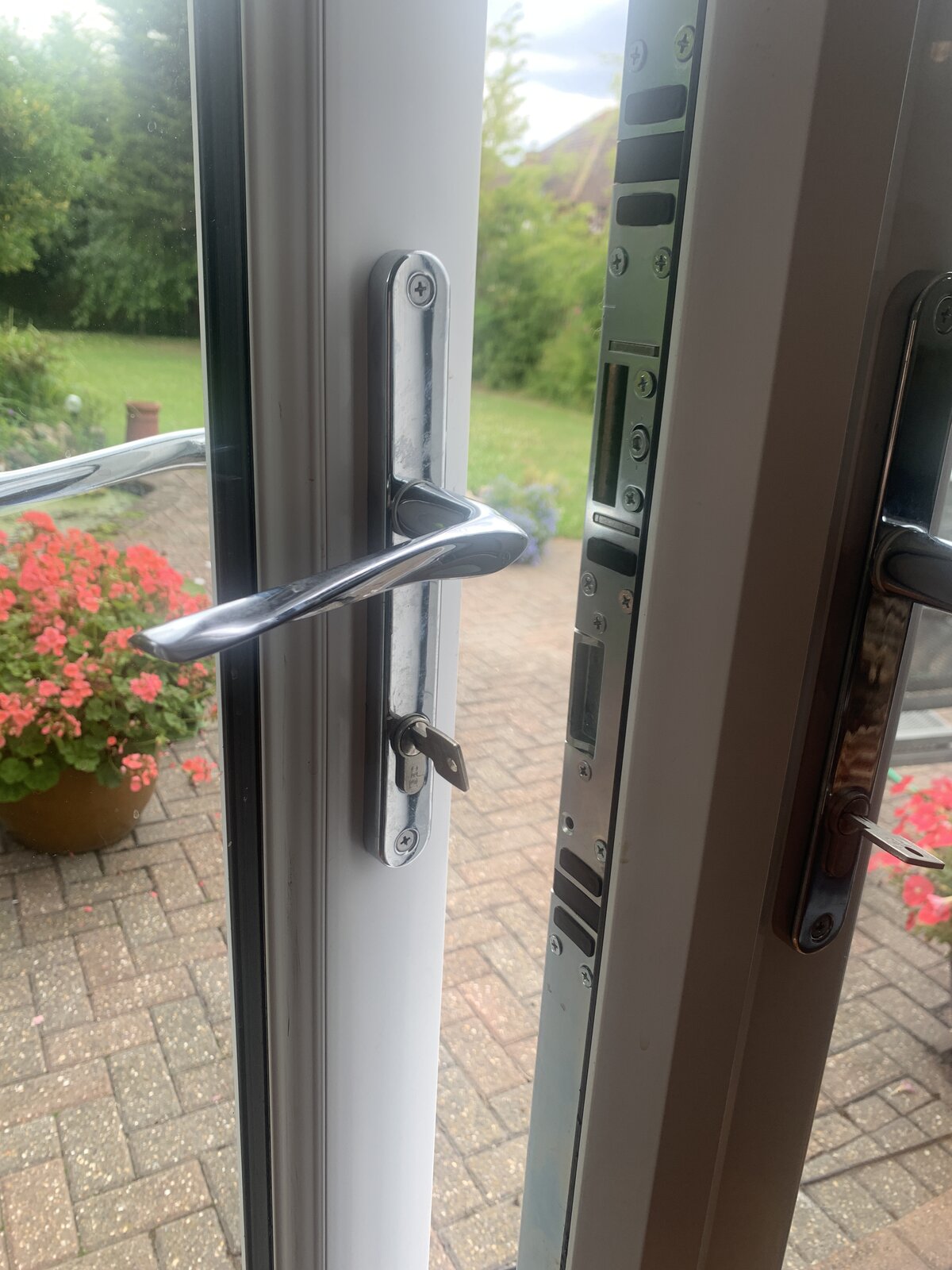 french-doors-hold-ajar-diynot-forums