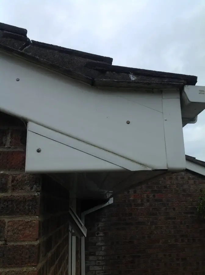 Low pitch roof flat on eaves? | DIYnot Forums