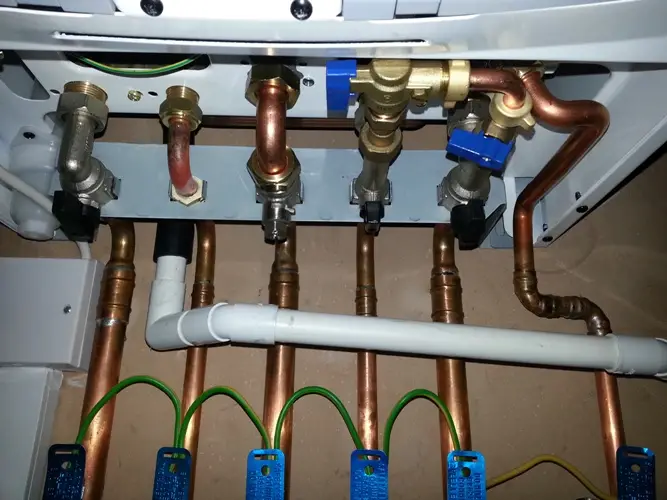 Combi boiler help pressure drop DIYnot Forums