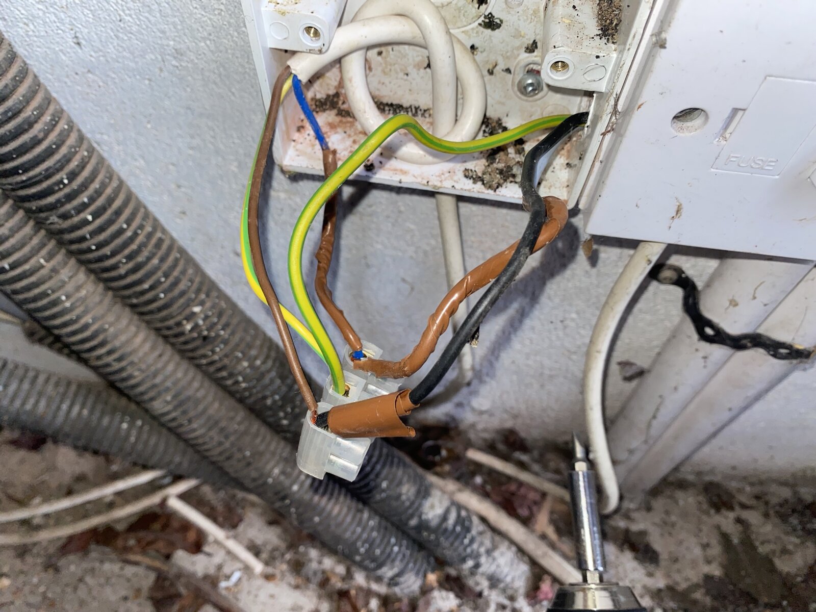 Image_11_Boiler_Connection_Socket.JPEG