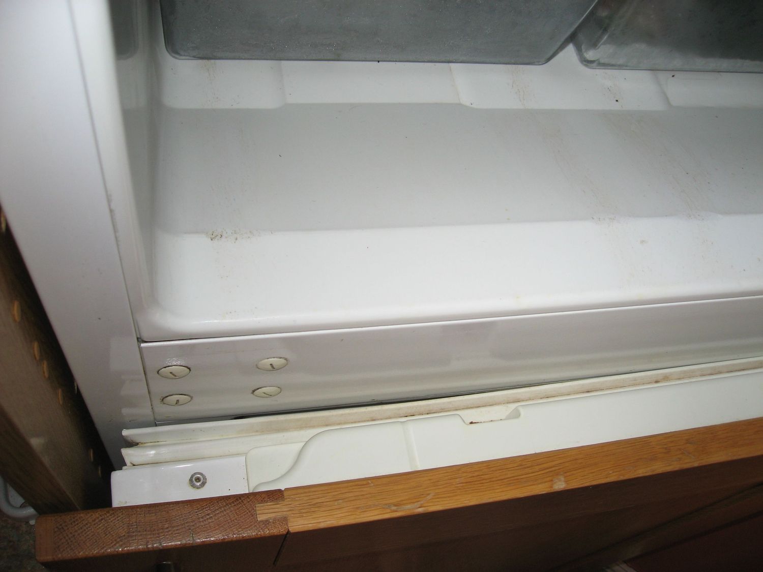 Freezer Door Wont Close Fully DIYnot Forums