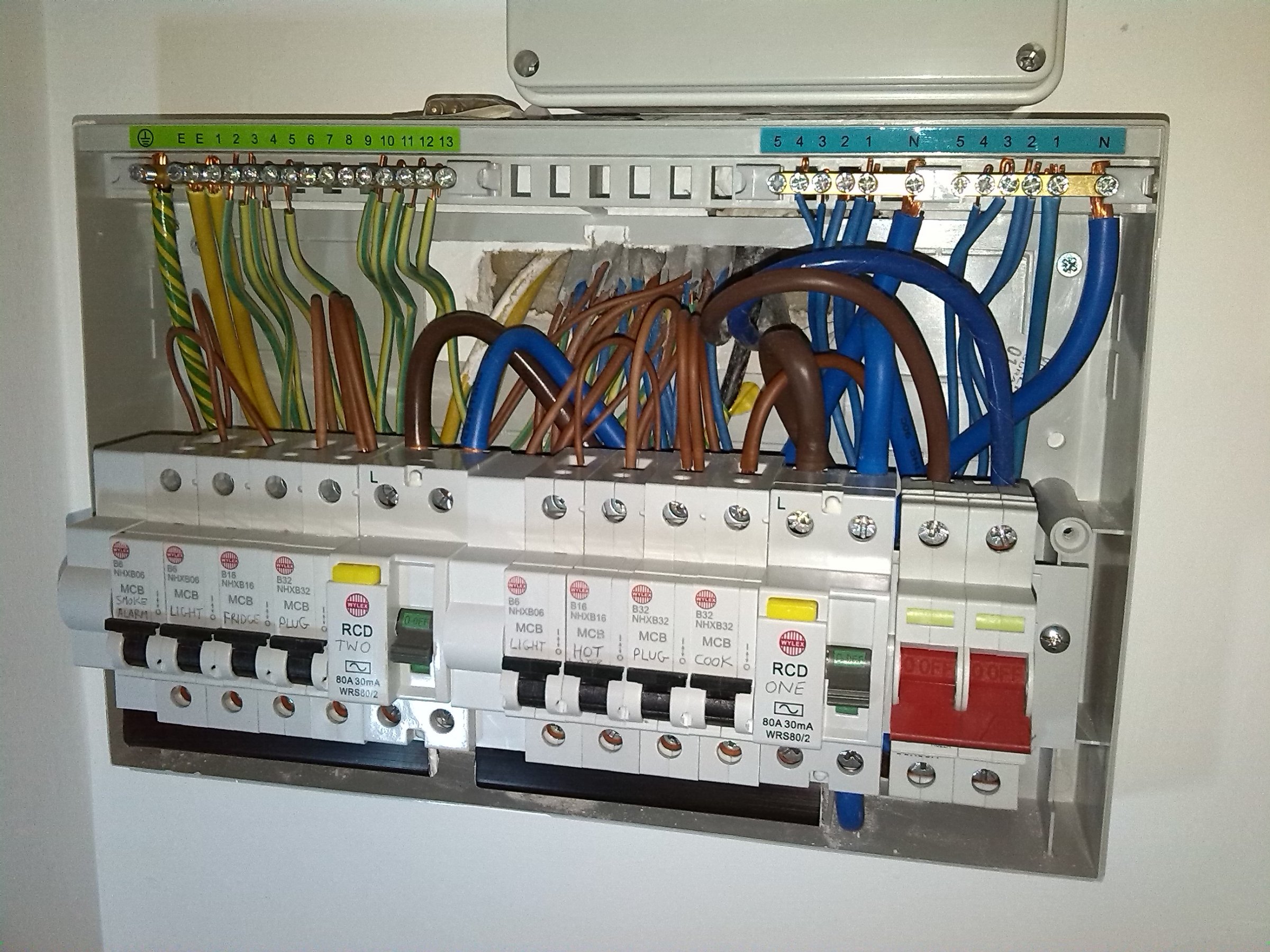 Mini RCBO's or whole new consumer unit? | DIYnot Forums kitchen light wiring diagram 