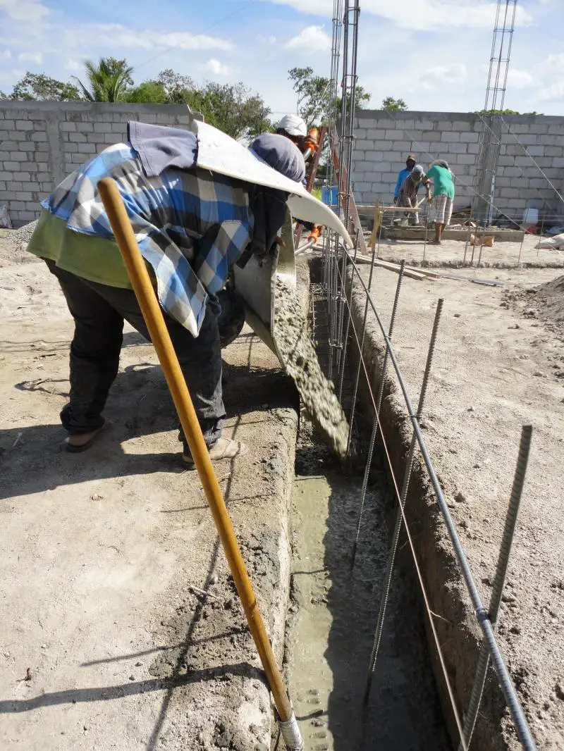 Pouring footings