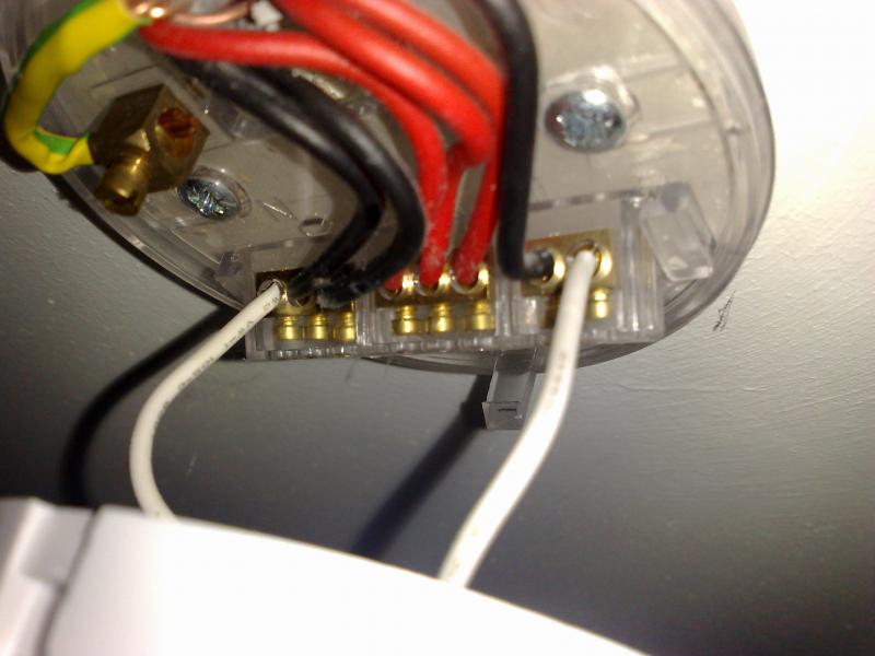 fitting another light to existing bedroom light circuit | DIYnot Forums