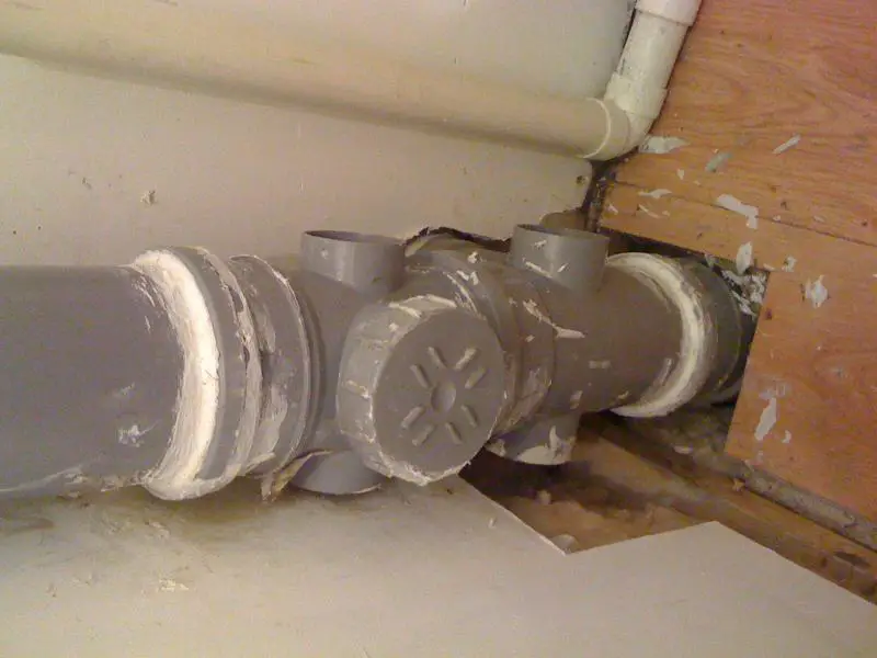 Leaking Soil Pipe Stack DIYnot Forums