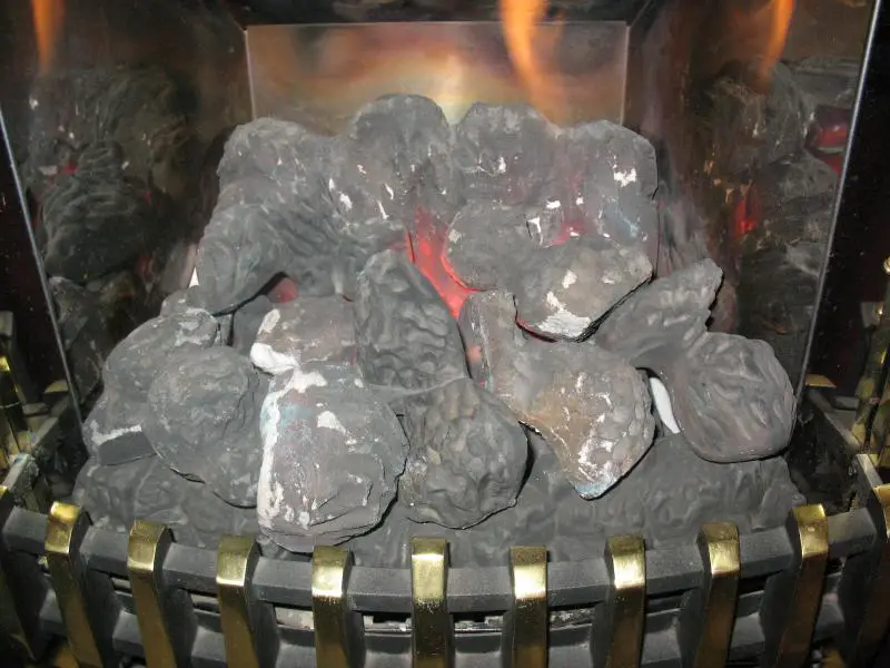 Gas Fire Coals On Potterton Housewarmer Fire Diynot Forums