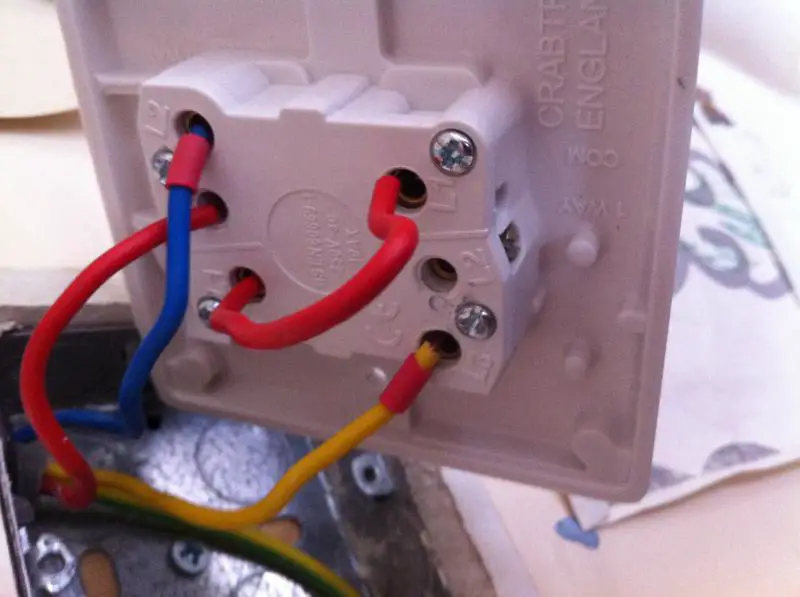 Wiring a 2 gang one way switch | DIYnot Forums