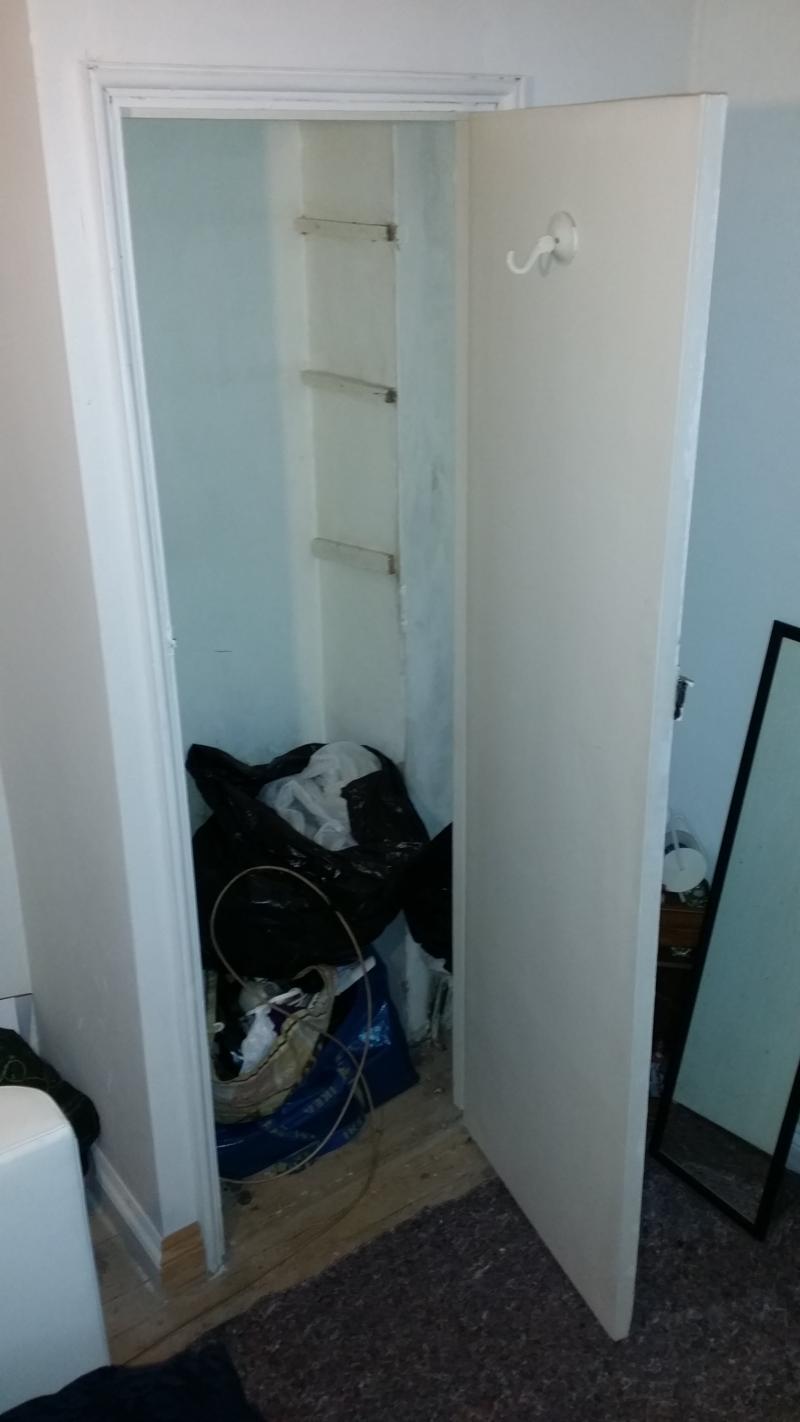 Demolishing A Solid Cupboard DIYnot Forums   Full